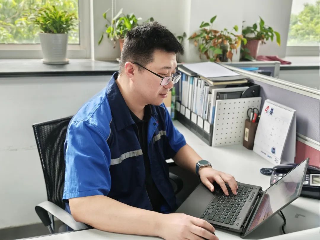 f6b97b4d-434b-42af-94c8-f162ac088fa5.jpeg f6b97b4d-434b-42af-94c8-f162ac088fa5.jpeg